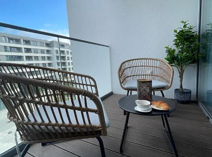 Nadmorski - Plac Unii - Parking *